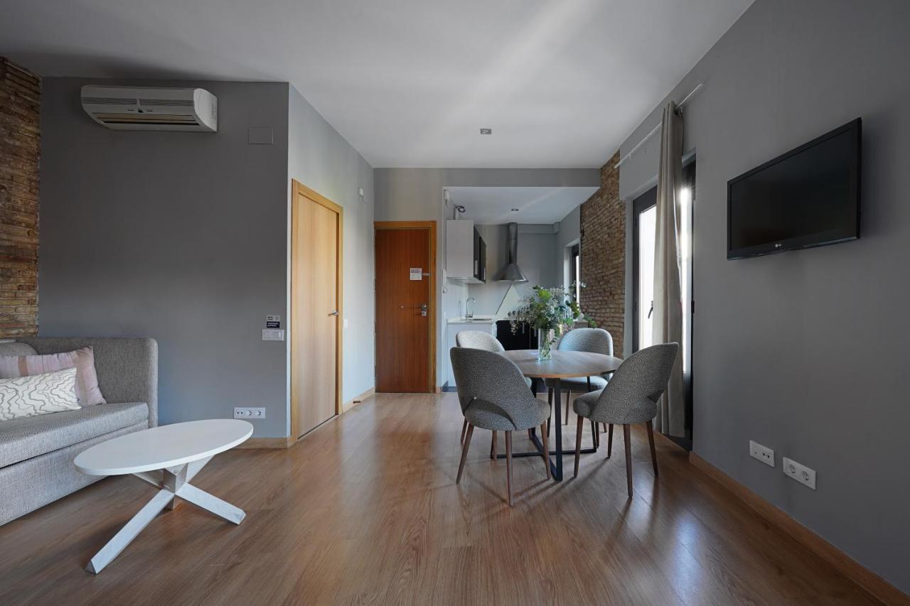 Ferienwohnung Numa Barcelona Lustre Exterior foto